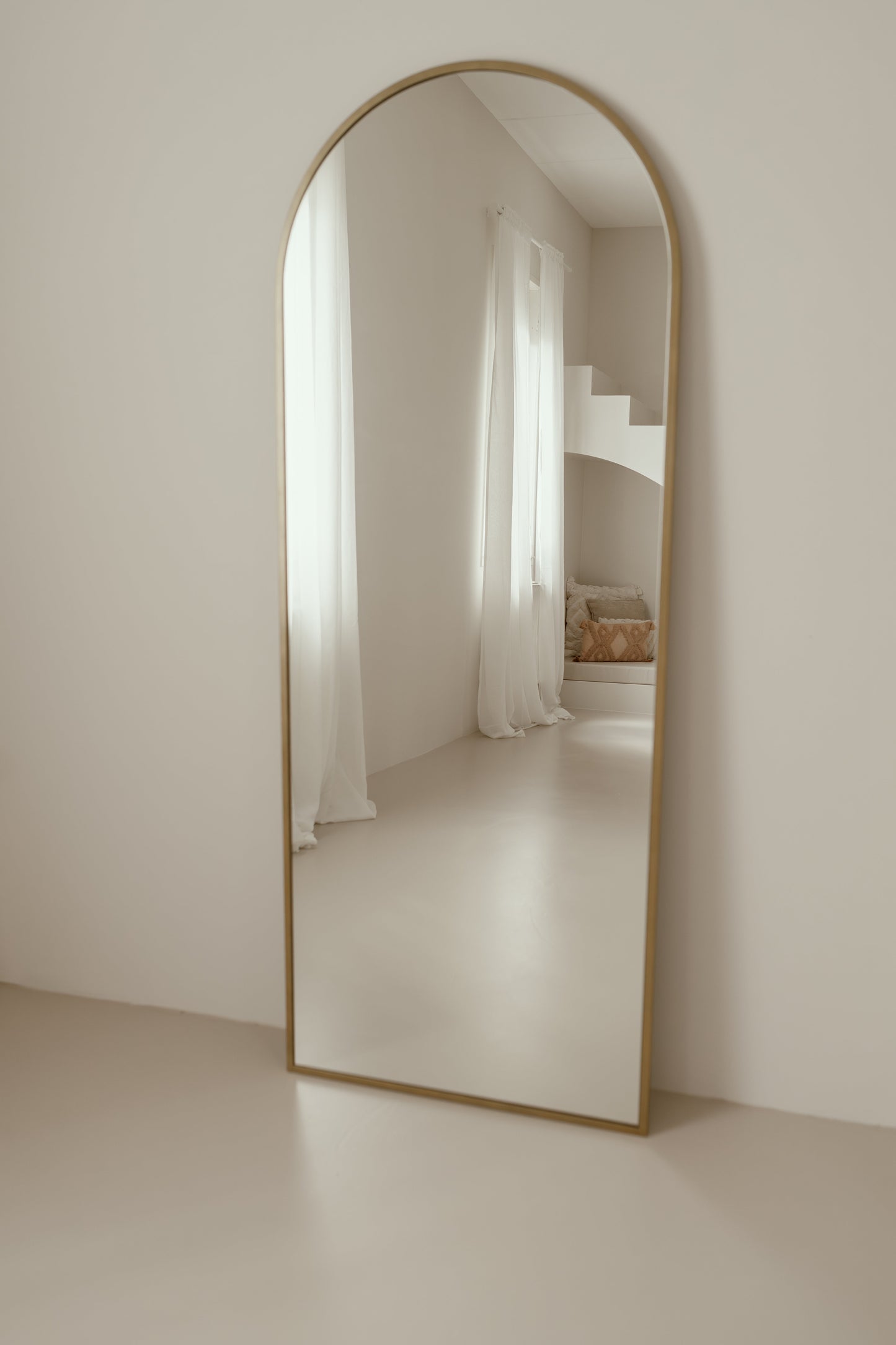 Grote Staande Spiegel Ovaal 180x70 Goud