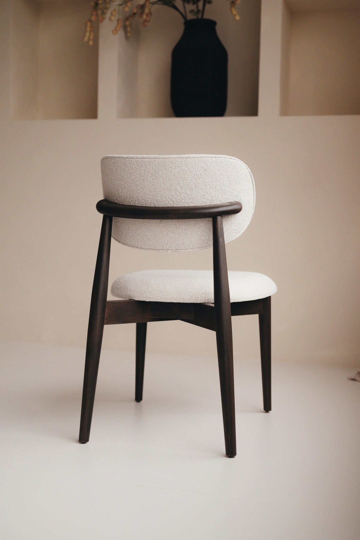 Eetkamerstoelen houten Eetkamerstoel in japandi stijl