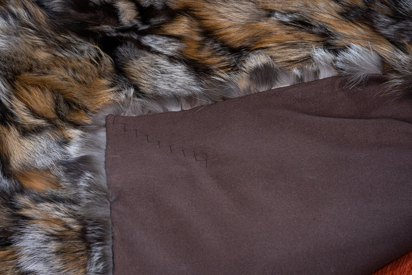 Luxe Deken Bruin